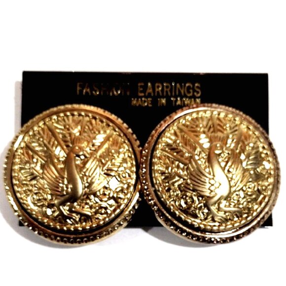 Gold tone Peacock Medallion Clip-on Earrings – Vintage-Style Statement Jewelry - Picture 1 of 10